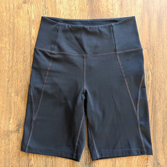 Girlfriend Collective High-Rise Bike Short - Picture 2 of 5